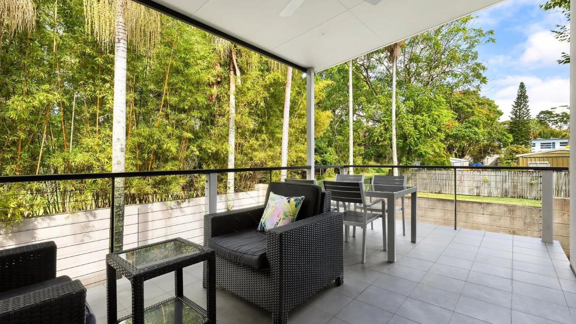 Lane By The Bay - Centrally Located 2 Bed Modern Townhouse Byron Bay